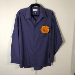 ***SOLD*** Van Heusen Purple Mens Dress Shirt Size Large Wrinkle Free Poplin
